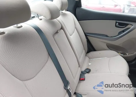 2016 Hyundai Elantra Value Edition из США, поврежденный, VIN 5NPDH4AE5GH733458